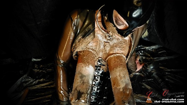 Extreme vacuum shit udders